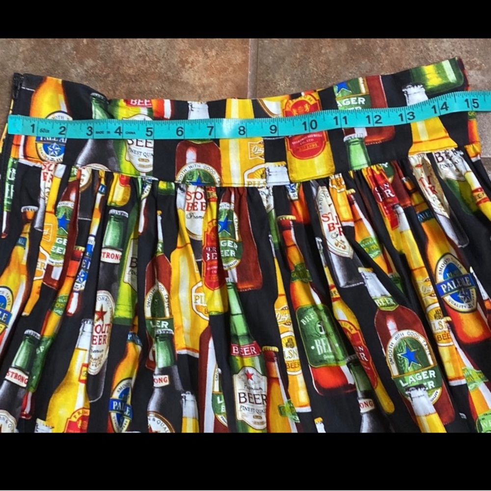 Beer bottle patterned skirt HAND MADE - Picture 6 of 6